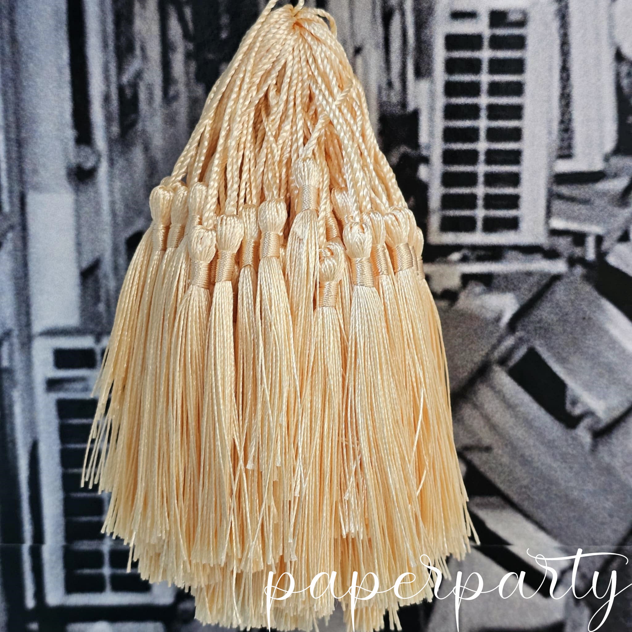ciucuri decorativi de matase piersica pastel crem somon