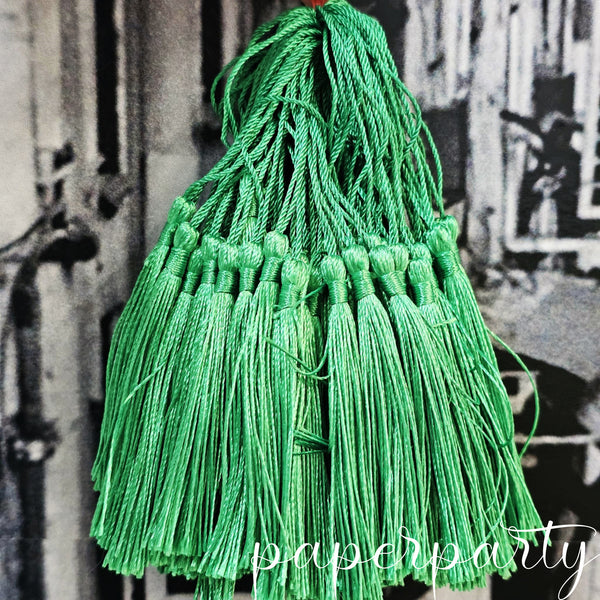 ciucuri de matase decorativi verde