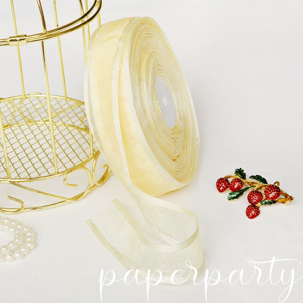 panglica organza cu margine satin crem 25mm 45m