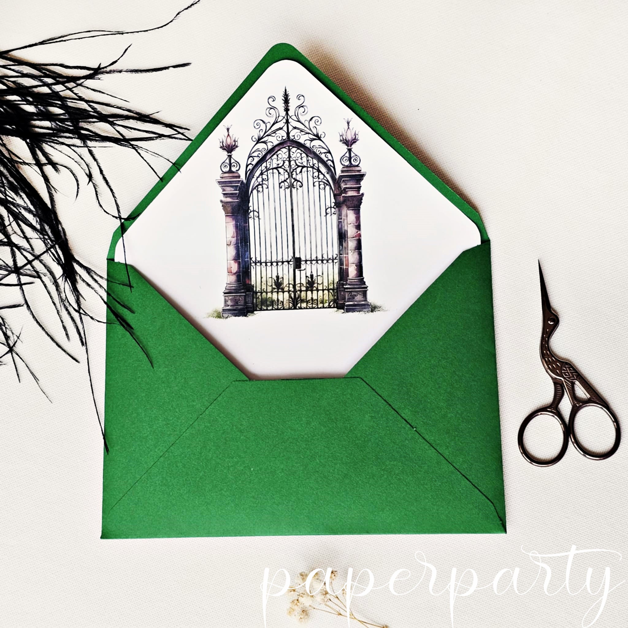 plic verde padure cu interior de plic vintage gate